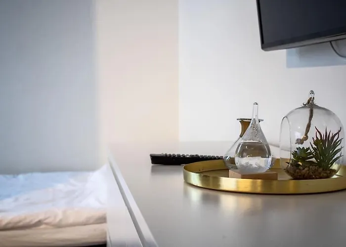 Brand New Near The Harbour